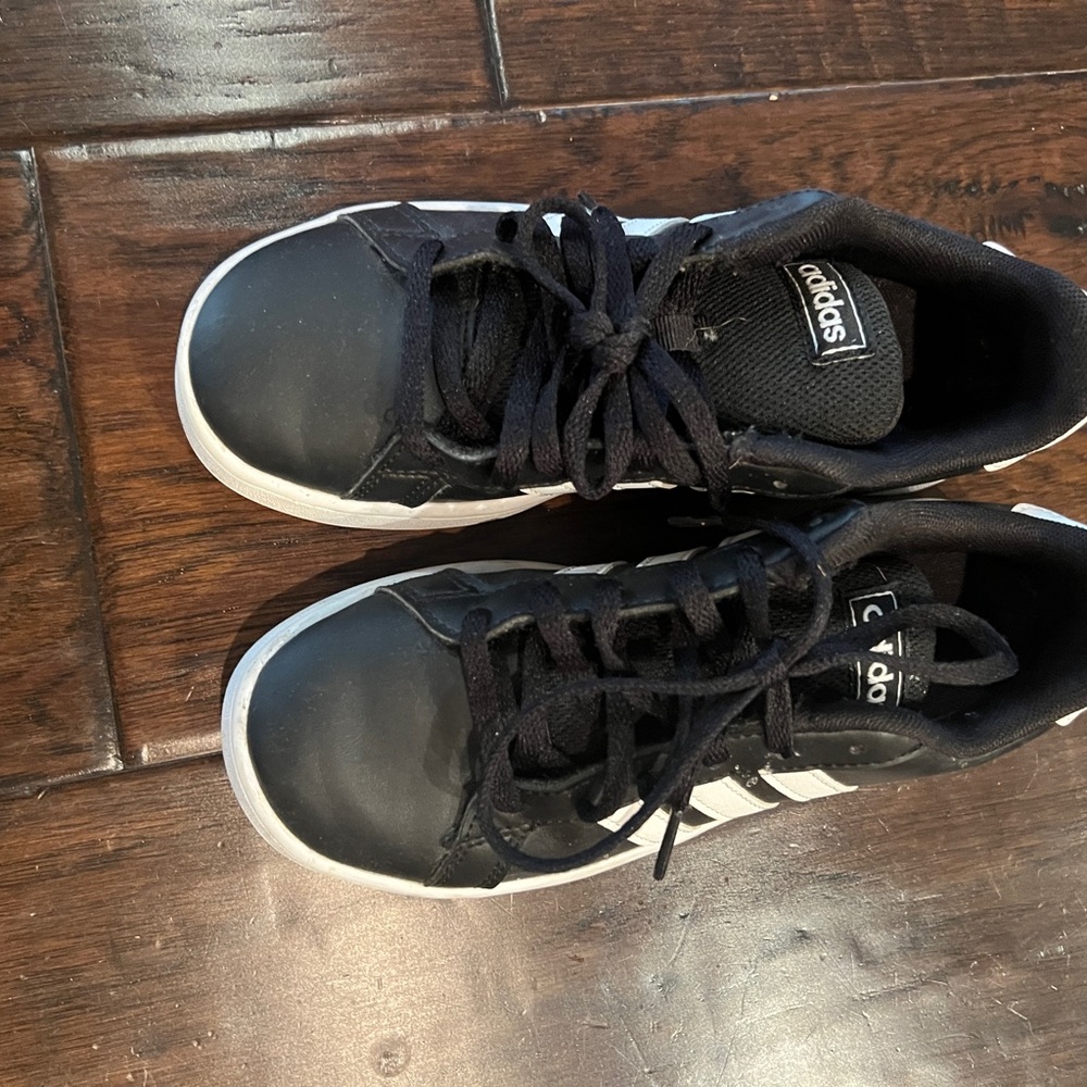 Adidas Black Sneakers Low-Top Casual